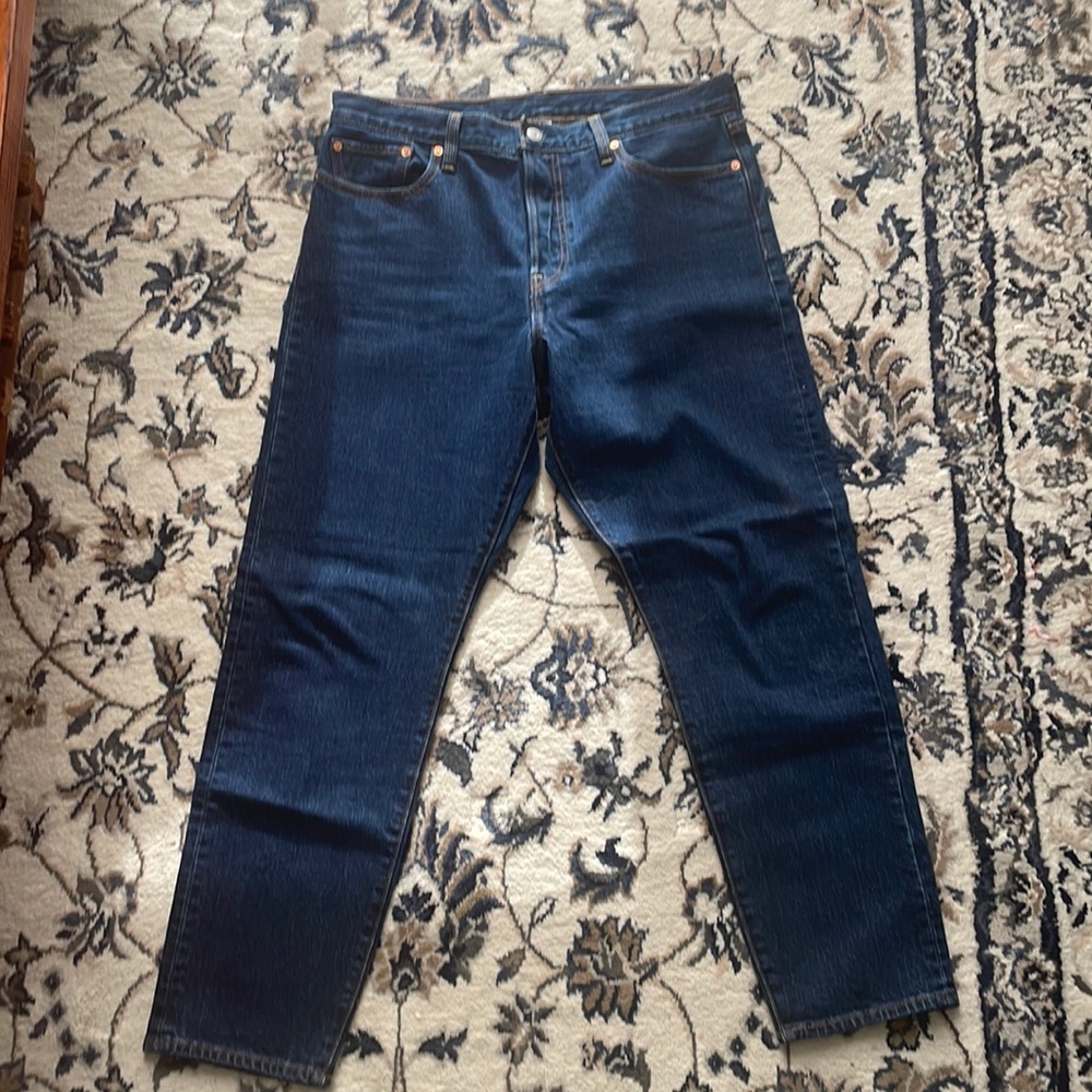 Levi Wedgie Fit Jeans size 32
